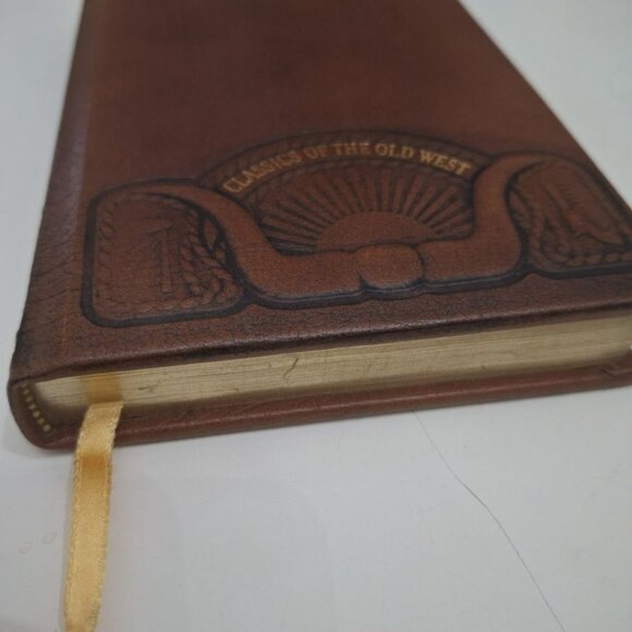 Life Among The Apaches John C Cremony Classics Old West 1980 Leather Ribbon Book - Picture 2 of 8